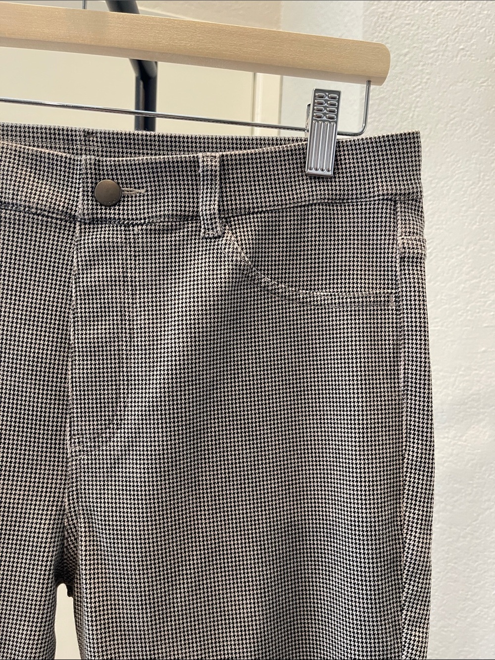 Uniqlo Women’s Heattech Ultra Stretch Pants - Picture 2 of 9
